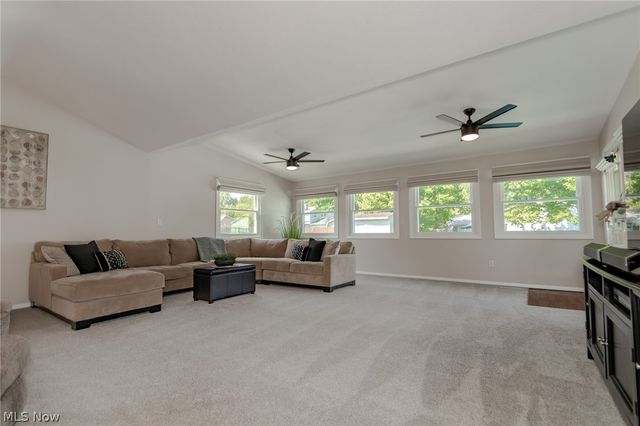 5600 Reef Road, Mentor On The Lake, OH 44060