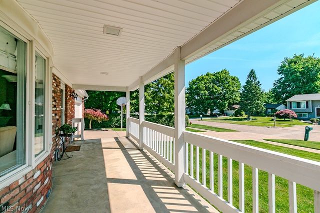 5600 Reef Road, Mentor On The Lake, OH 44060