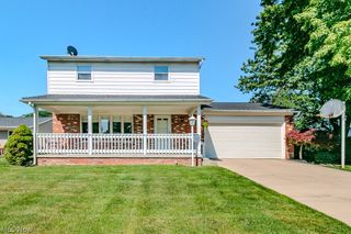 5600 Reef Road, Mentor On The Lake, OH 44060