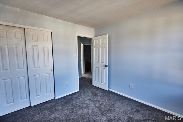 668 Foxtail Drive, Florissant, MO 63034