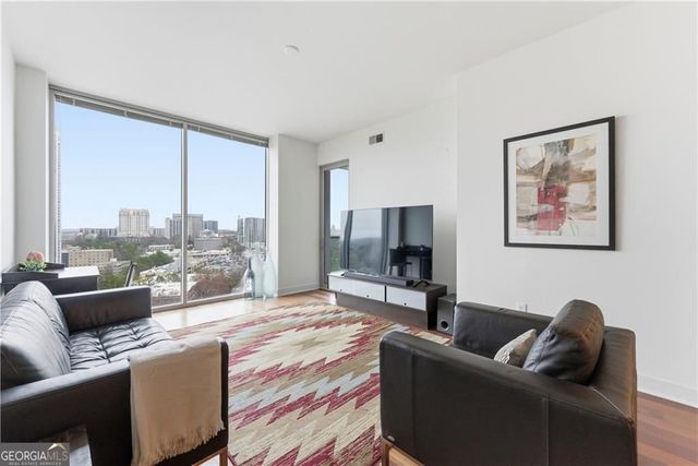 2795 Peachtree Road NE 1603, Atlanta, GA 30305