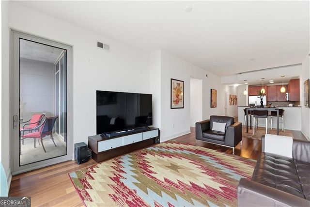 2795 Peachtree Road NE 1603, Atlanta, GA 30305