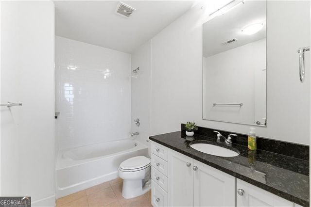 2795 Peachtree Road NE 1603, Atlanta, GA 30305