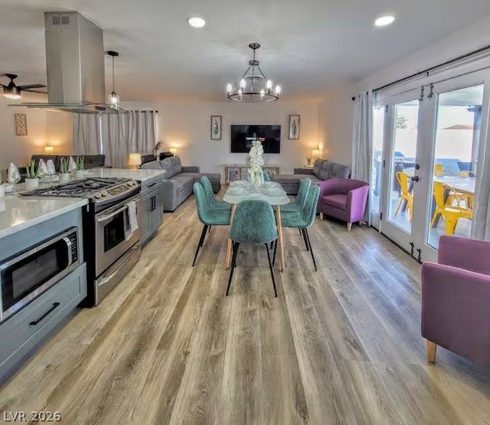 3113 Black Forest Drive, Las Vegas, NV 89102