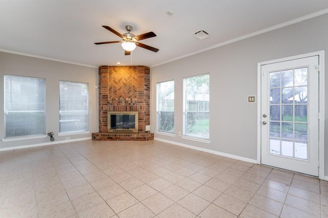 2710 Double Lake Drive, Missouri City, TX 77459