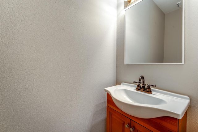 2710 Double Lake Drive, Missouri City, TX 77459