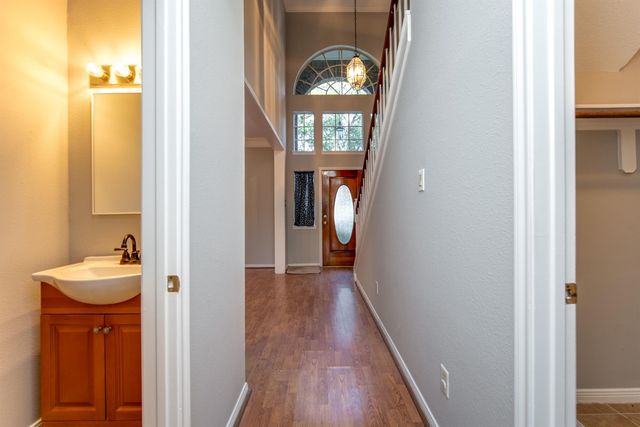 2710 Double Lake Drive, Missouri City, TX 77459