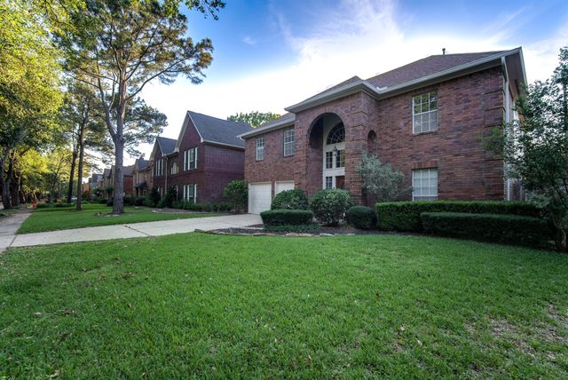 2710 Double Lake Drive, Missouri City, TX 77459