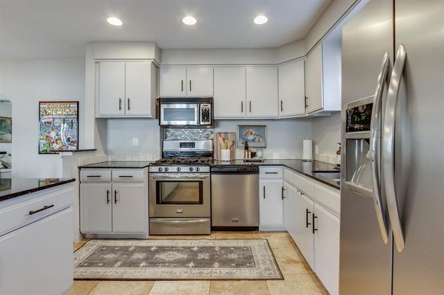 1615 NW 42nd Place, Oklahoma City, OK 73118