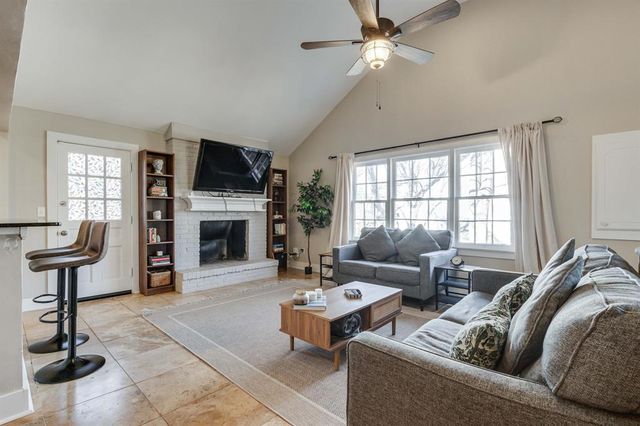 1615 NW 42nd Place, Oklahoma City, OK 73118