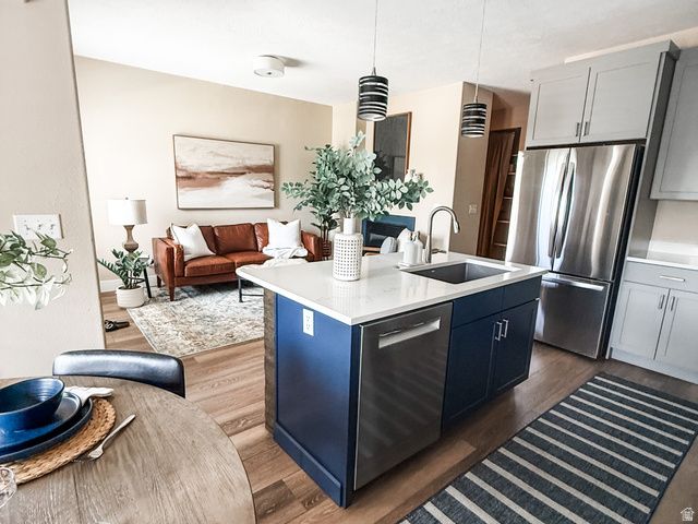 14603 S PEBBLE ROSE DR, Herriman, UT 84096
