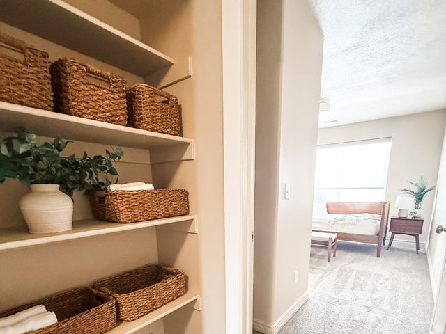 14603 S PEBBLE ROSE DR, Herriman, UT 84096