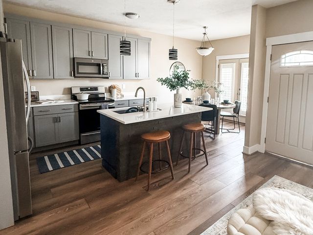 14603 S PEBBLE ROSE DR, Herriman, UT 84096