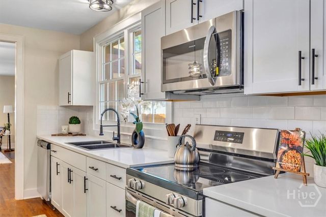 112 Oleander Ave, Savannah, GA 31404