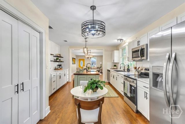 112 Oleander Ave, Savannah, GA 31404