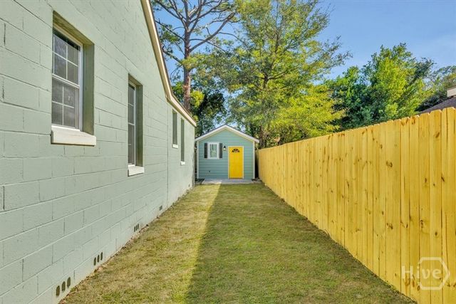 112 Oleander Ave, Savannah, GA 31404