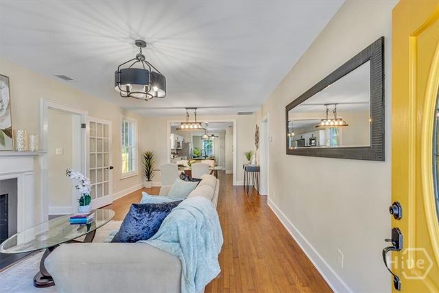 112 Oleander Ave, Savannah, GA 31404