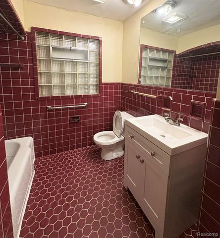 2332 Nolen Drive, Flint, MI 48504