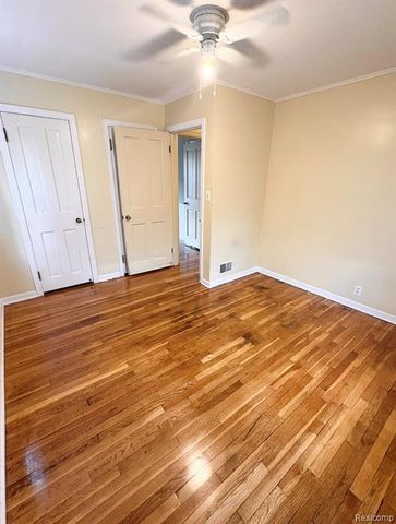 2332 Nolen Drive, Flint, MI 48504