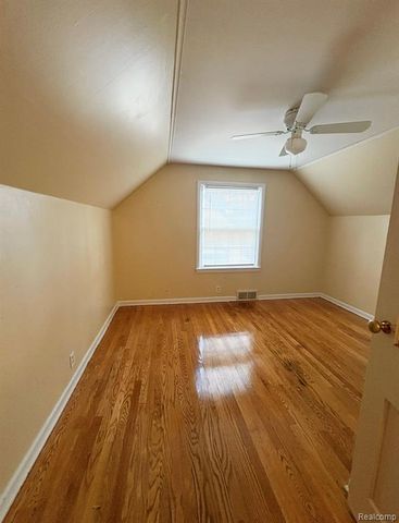 2332 Nolen Drive, Flint, MI 48504