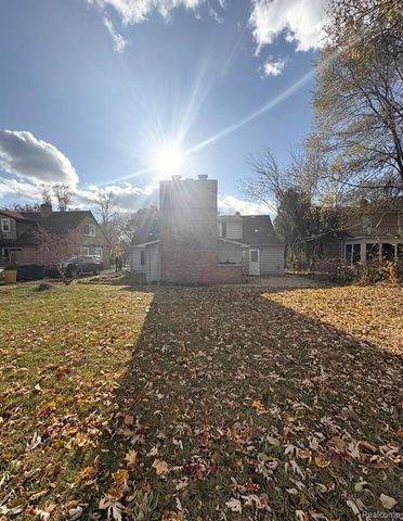 2332 Nolen Drive, Flint, MI 48504