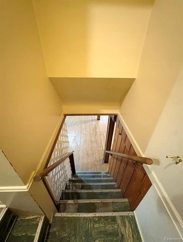 2332 Nolen Drive, Flint, MI 48504