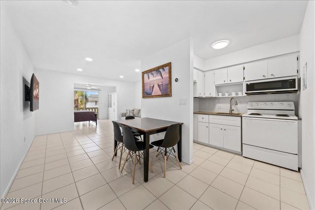 419 Ocean Avenue 205, Melbourne Beach, FL 32951