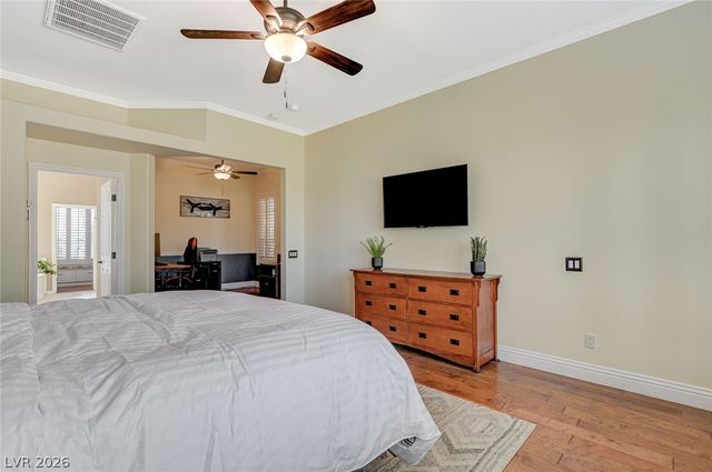 10800 Cedar Forest Avenue, Las Vegas, NV 89144