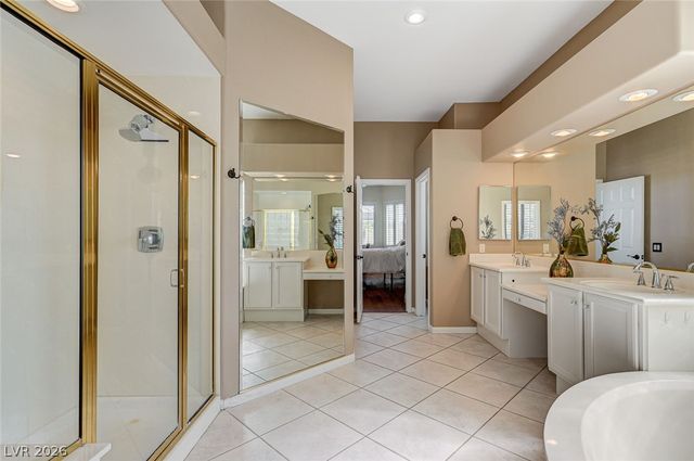 10800 Cedar Forest Avenue, Las Vegas, NV 89144