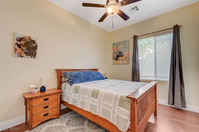 10800 Cedar Forest Avenue, Las Vegas, NV 89144