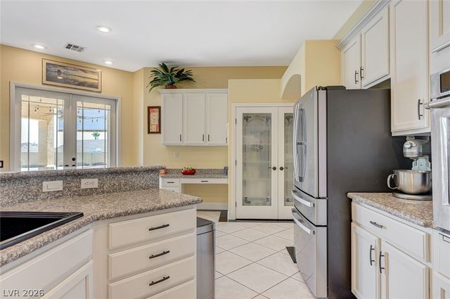 10800 Cedar Forest Avenue, Las Vegas, NV 89144