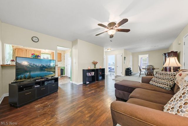 1235 Elm Street, Sebring, OH 44672