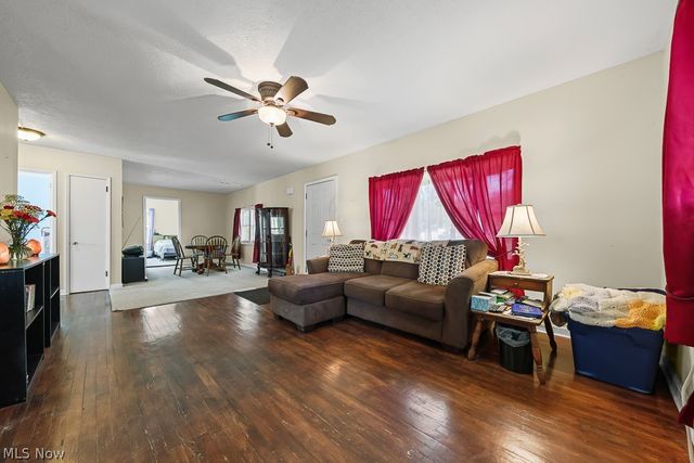 1235 Elm Street, Sebring, OH 44672