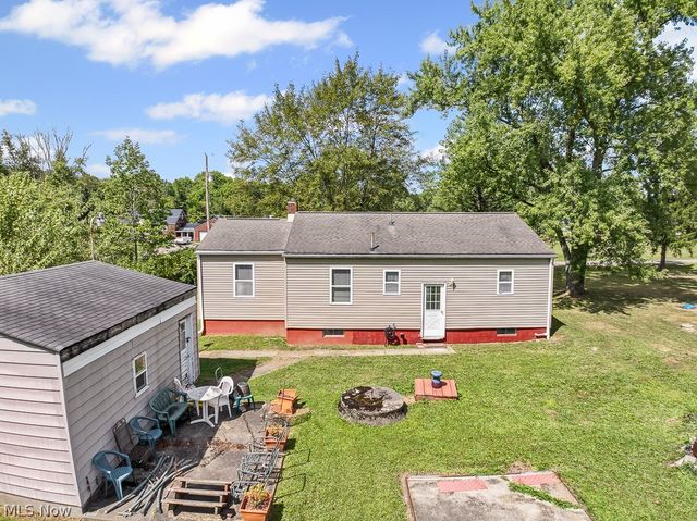 1235 Elm Street, Sebring, OH 44672