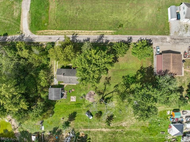 1235 Elm Street, Sebring, OH 44672