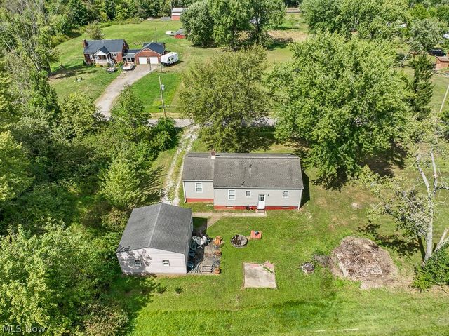 1235 Elm Street, Sebring, OH 44672