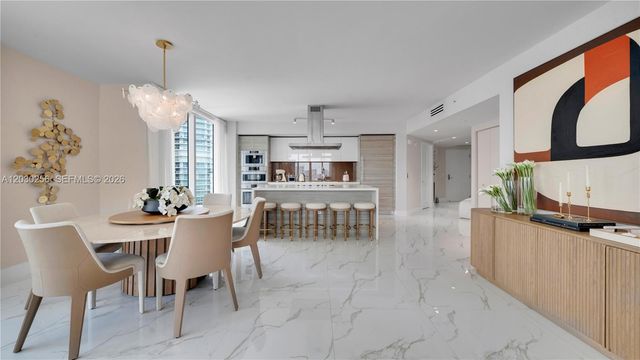 330 Sunny Isles Blvd 5-1107, Sunny Isles Beach, FL 33160