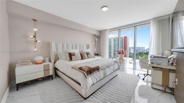 330 Sunny Isles Blvd 5-1107, Sunny Isles Beach, FL 33160