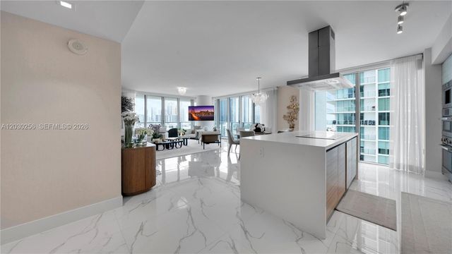 330 Sunny Isles Blvd 5-1107, Sunny Isles Beach, FL 33160
