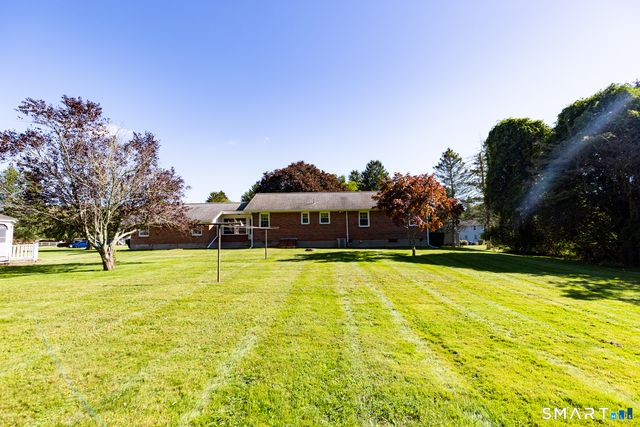 153 Sharp Hill Road, Montville, CT 06382