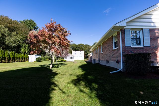 153 Sharp Hill Road, Montville, CT 06382