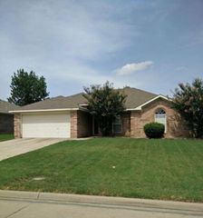 2700 Jennie Wells Drive, Mansfield, TX 76063