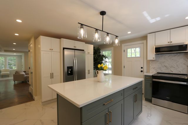 94 Blackwater Road, Somersworth, NH 03878