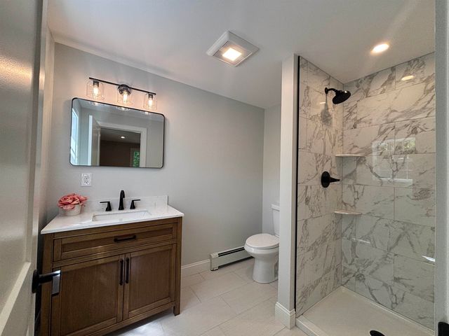94 Blackwater Road, Somersworth, NH 03878