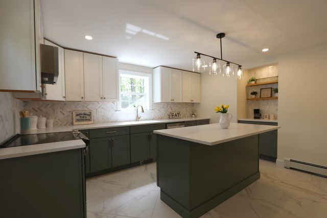 94 Blackwater Road, Somersworth, NH 03878
