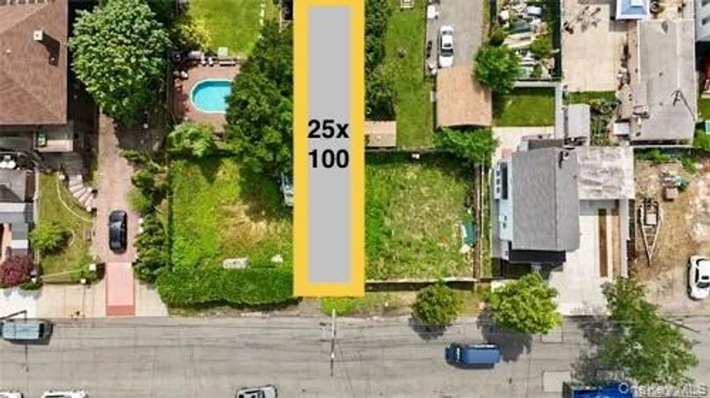 829 Dean Avenue, Bronx, NY 10465