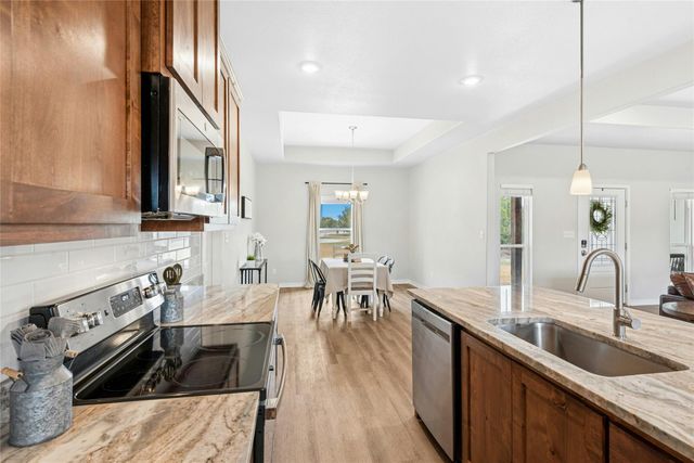 195 Rosebud Ranch RD, Bertram, TX 78605