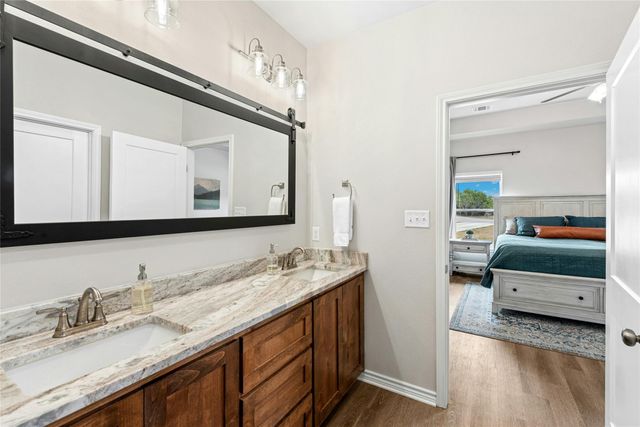 195 Rosebud Ranch RD, Bertram, TX 78605