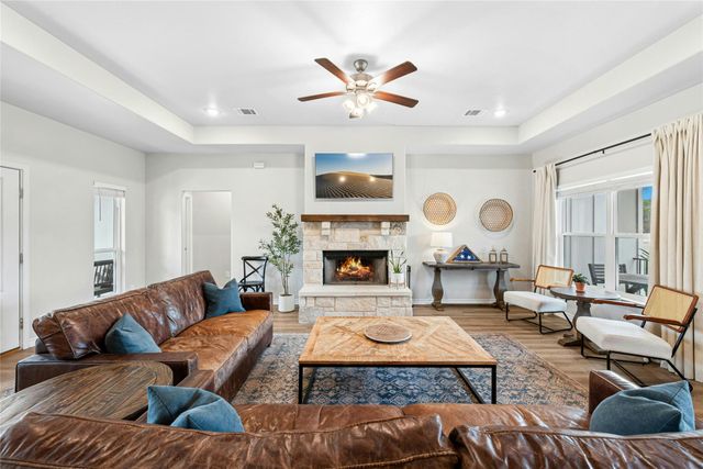 195 Rosebud Ranch RD, Bertram, TX 78605