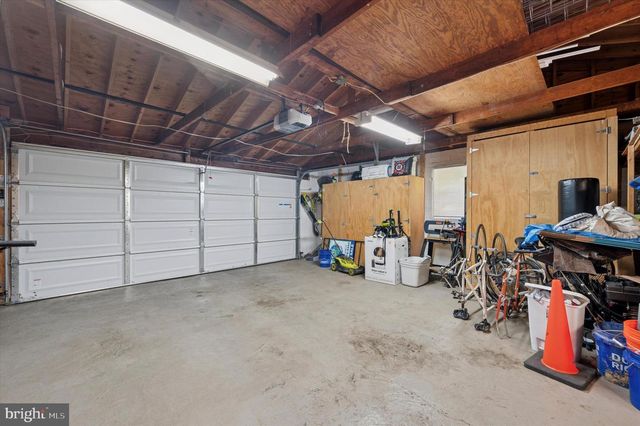 4946 JAMES PL, Brookhaven, PA 19015